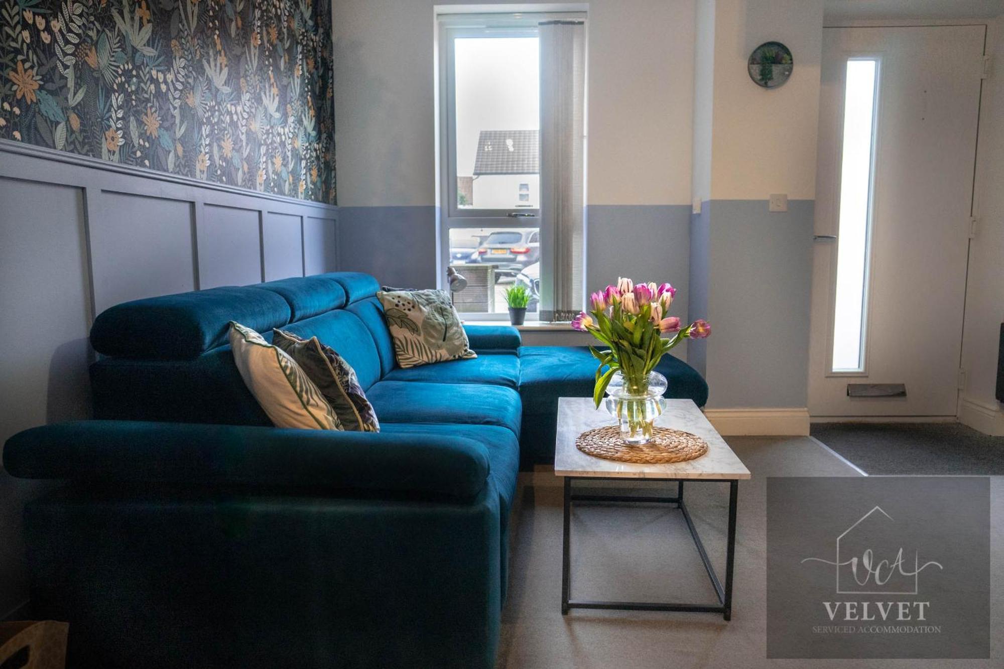 1 Bed House At Velvet Serviced Accommodation Swansea With Free Parking & Wifi - Sa1 Exterior foto