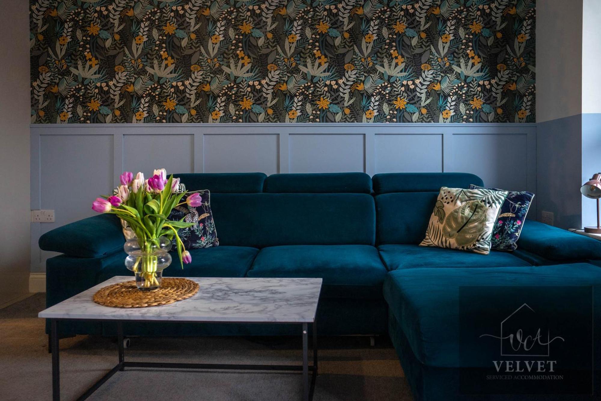 1 Bed House At Velvet Serviced Accommodation Swansea With Free Parking & Wifi - Sa1 Exterior foto